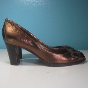 Sergio Rossi Bronze Leather Heels Pumps Womens Size 37 - US 6.5 With 2.5" Heel
